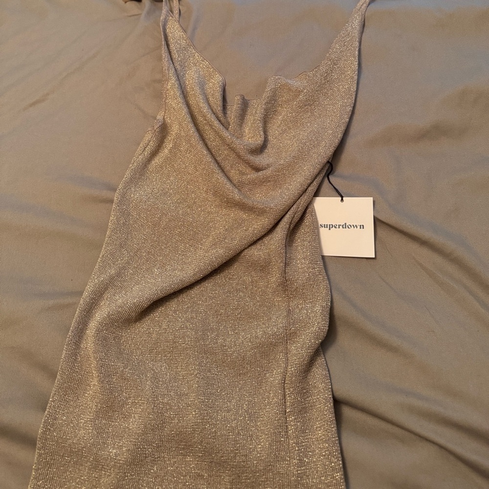 Superdown Backless Dress - Picture 4 of 8